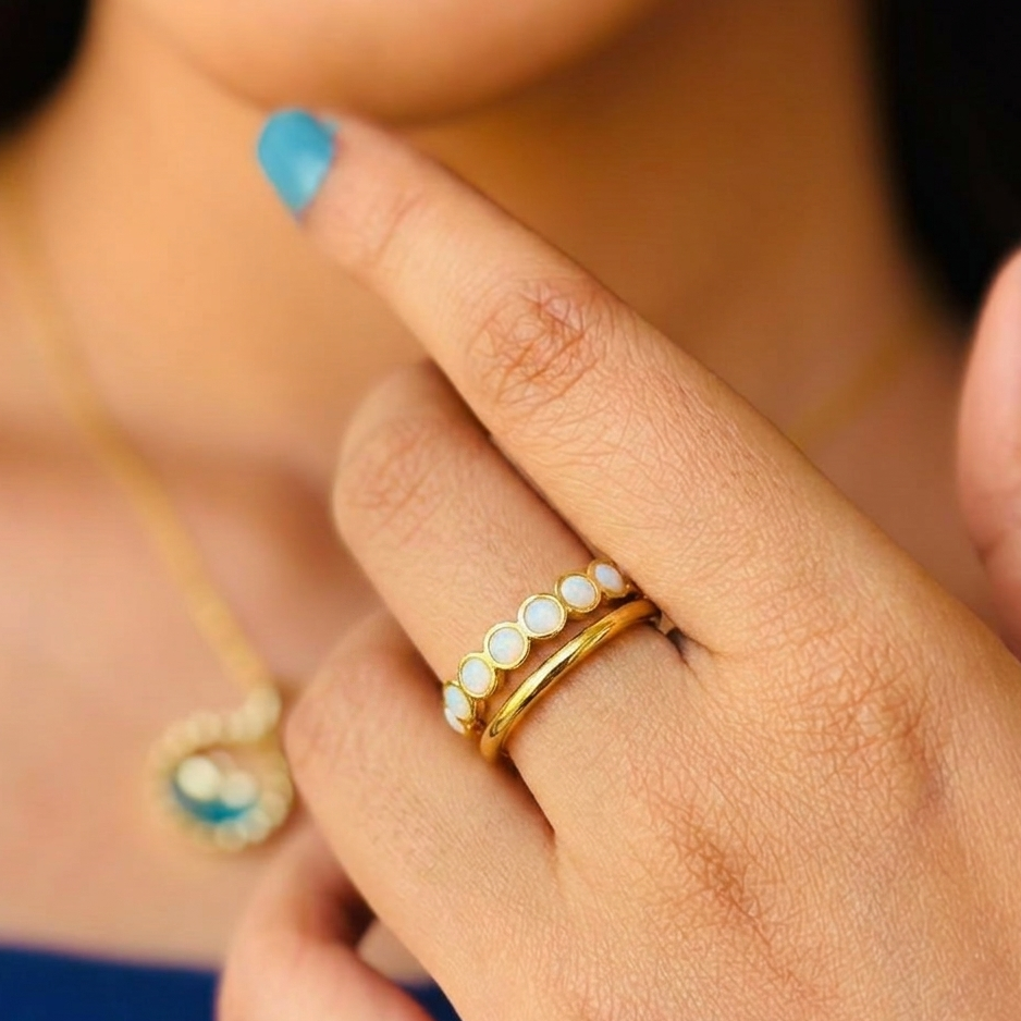 Elegant Dual-Band White Enamel Stackable Gold Ring – Anti Tarnish, Lightweight & Skin-Friendly