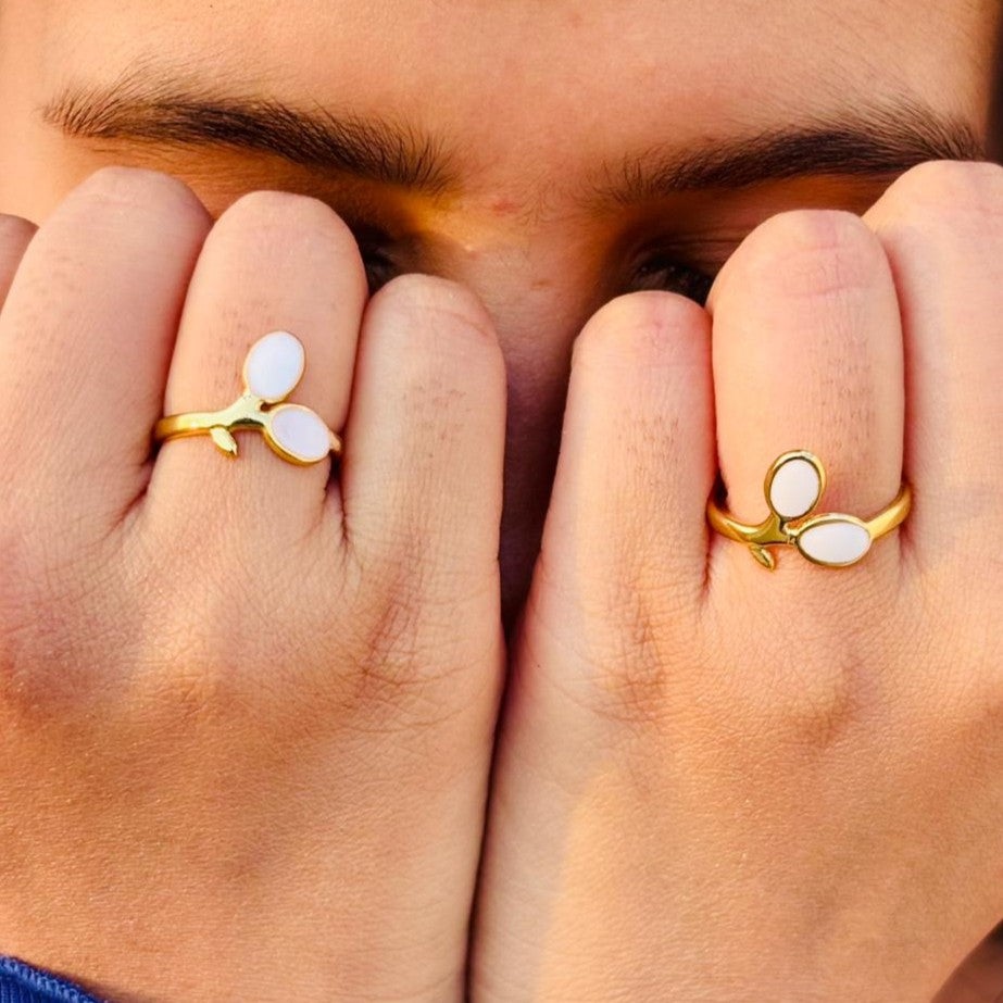 Dainty Gold Leaf White Enamel Statement Ring for Women – Anti Tarnish, Lightweight & Skin-Friendly