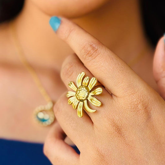 Gold Sunflower Floral Adjustable Ring for Women – Anti Tarnish, Lightweight & Skin-Friendly