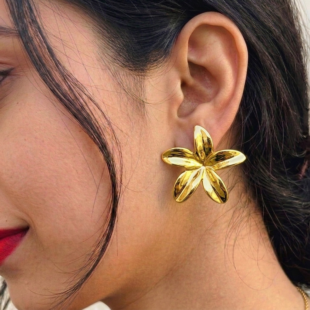 Tropical Gold Muse High-Shine Floral Stud Earrings – Anti Tarnish, Lightweight & Skin-Friendly
