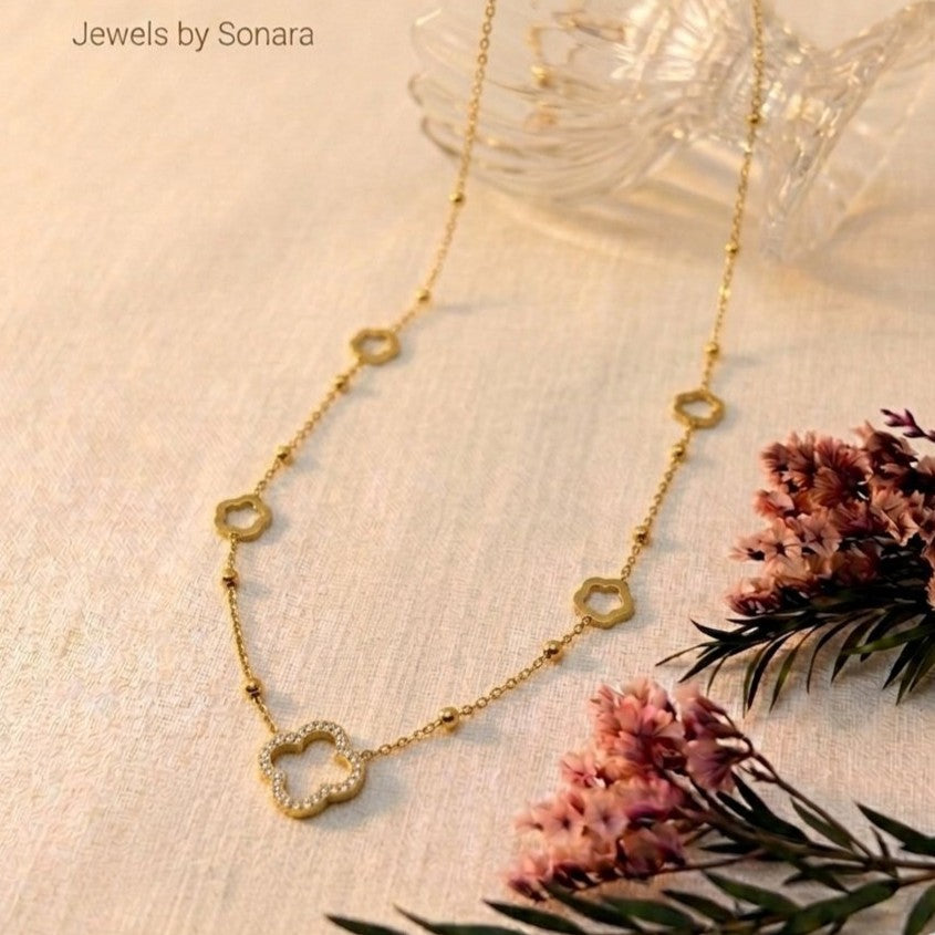 Gold Clover Charm Necklace with Crystal Floral Pendant for Women – Anti Tarnish, Lightweight & Skin-Friendly