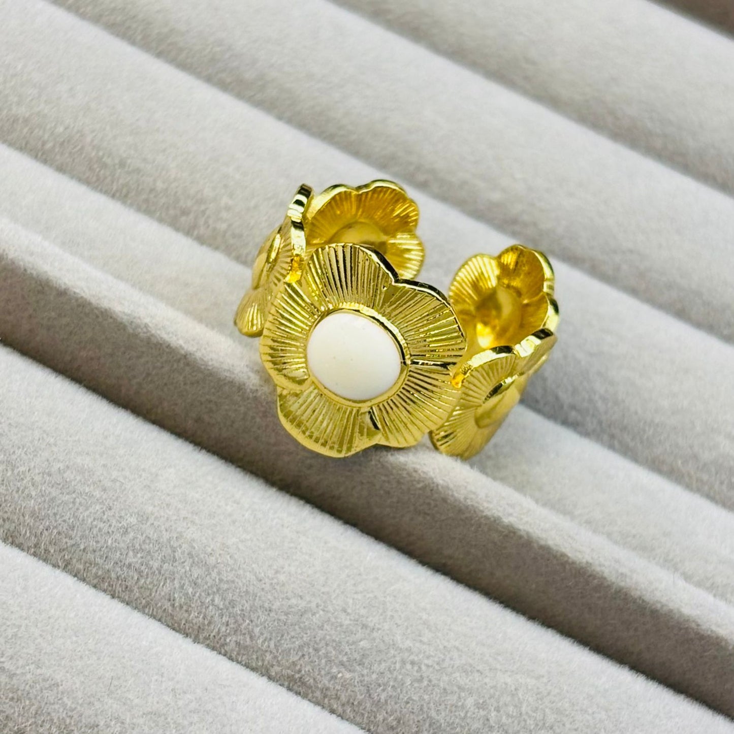 Dainty Ribbed Flower Band with White Enamel Stone Statement Gold Ring – Anti Tarnish, Lightweight & Skin-Friendly